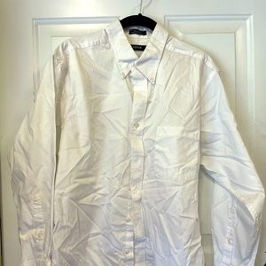 Large iZod men’s polo